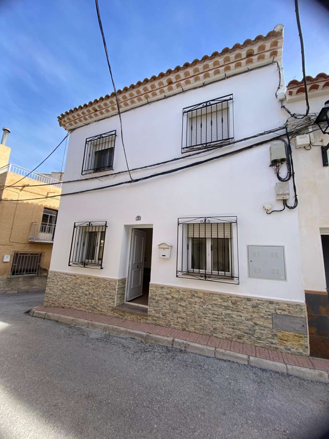 Totally renovated 1 bed house in heart of Chirivel