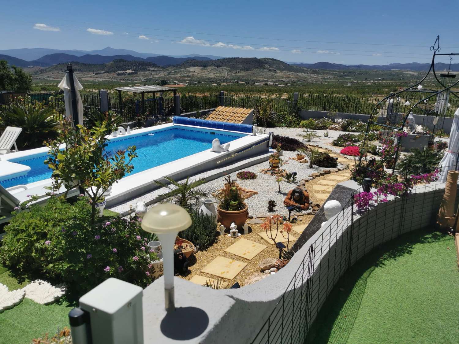 Exceptional, Superior Park Home with Private Swimming Pool, Hot Tub and breath taking views