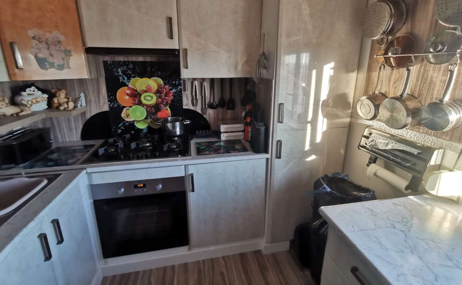 Superior Park Home with swimming Pool