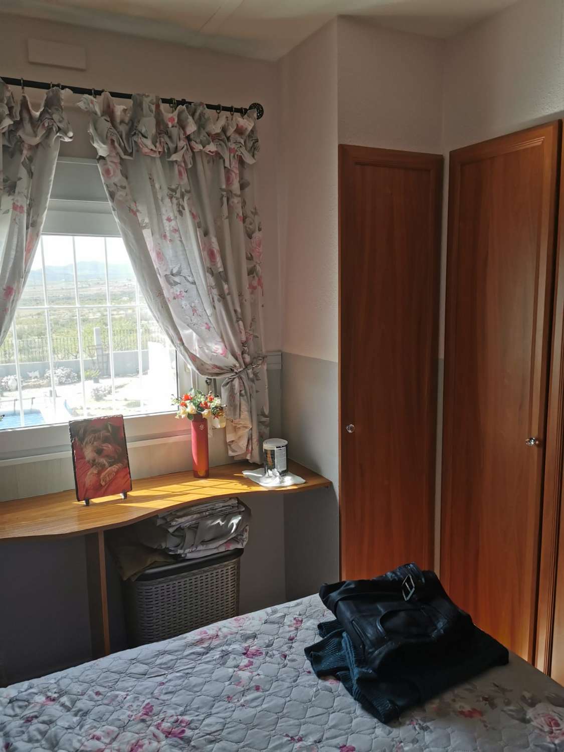 Superior Park Home with swimming Pool