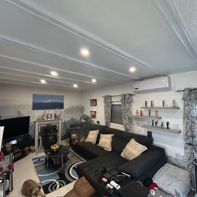 Exceptional, Superior Park Home with Private Swimming Pool, Hot Tub and breath taking views