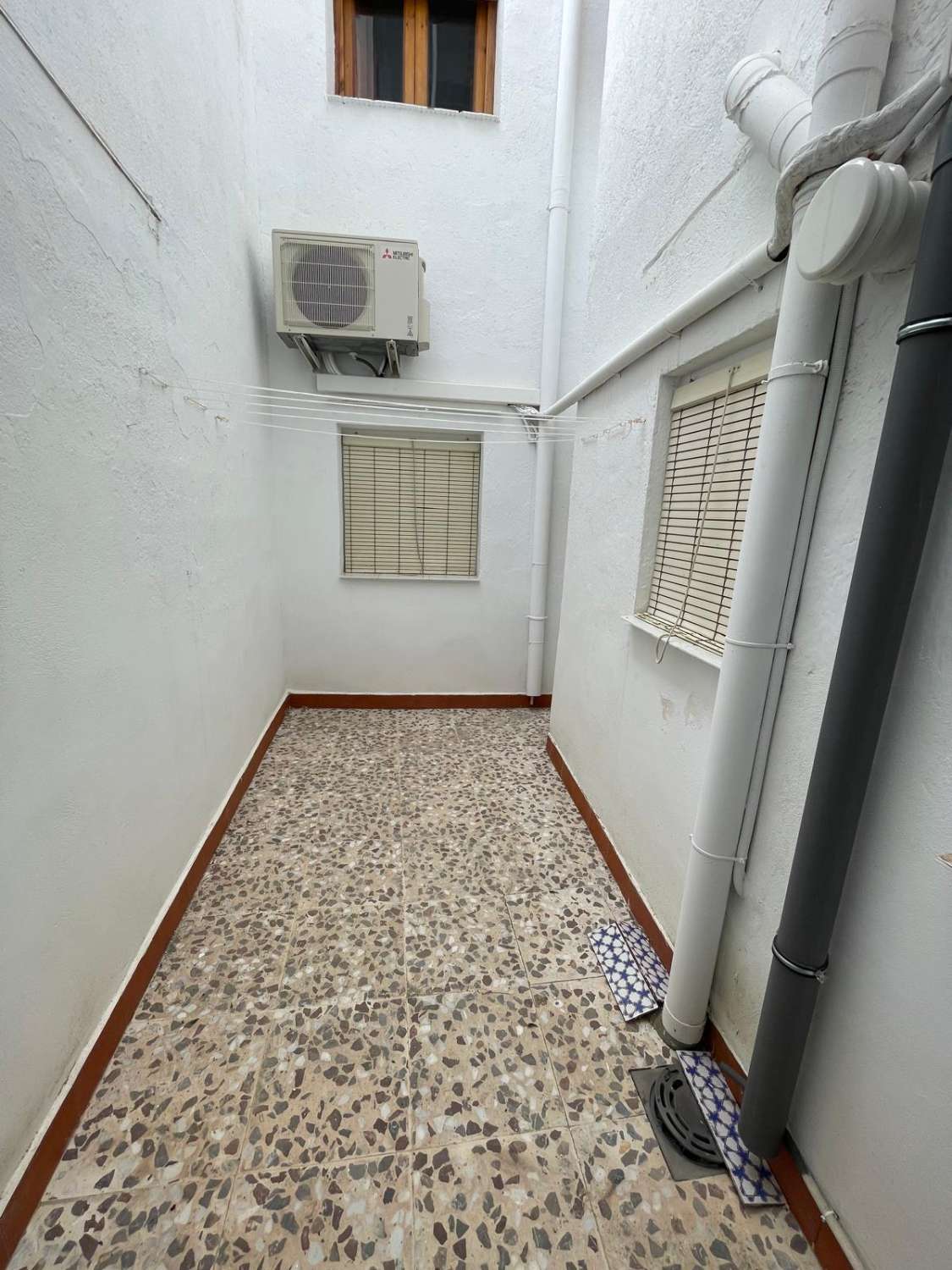 Stunning 2 bed apartment with patio in Velez Blanco