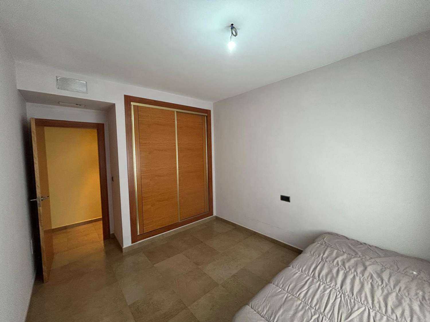 4 Bed, 2 bath house with Garage on 5000 m2 plot in excellent location