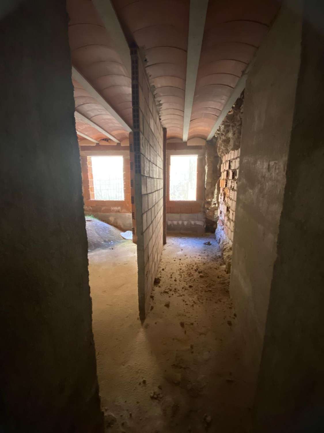 Large Townhouse for sale over 3 floors with garden area in prime position In Velez Rubio