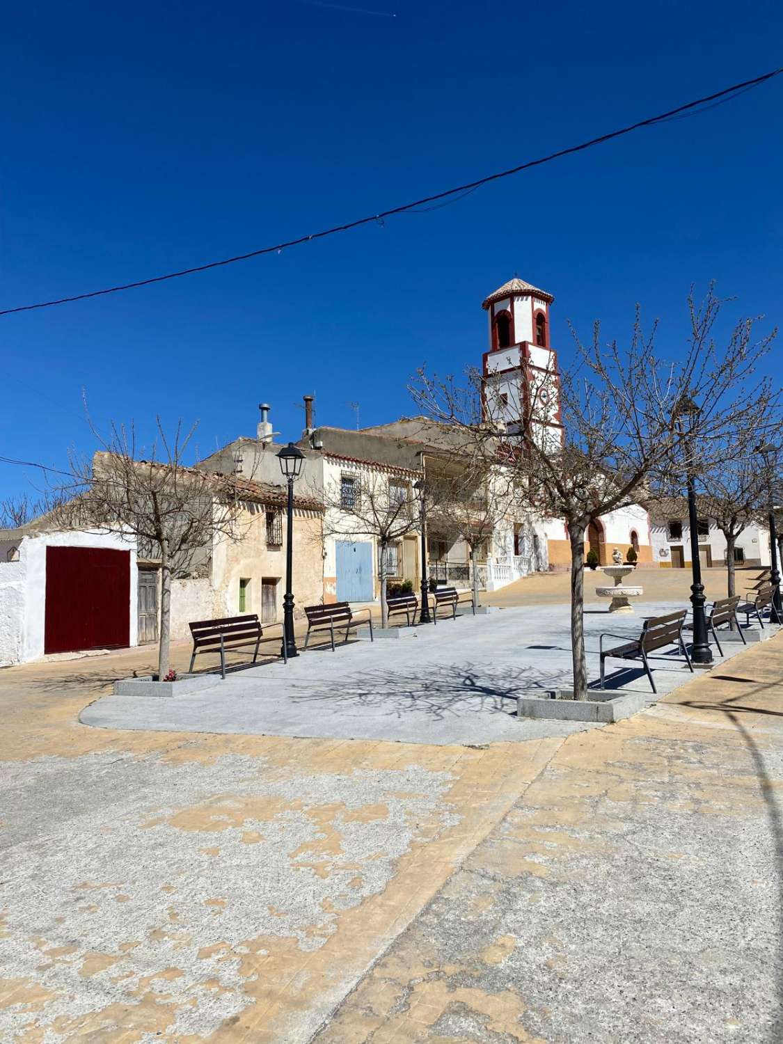 Fantastic 4/5 Bed, 2 bath house with patio and garage  in Los Cerricos