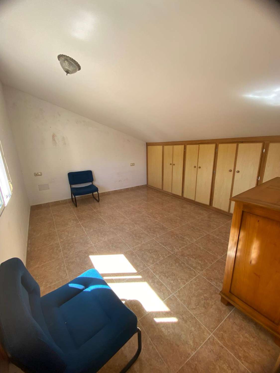 Fantastic 4/5 Bed, 2 bath house with patio and garage  in Los Cerricos