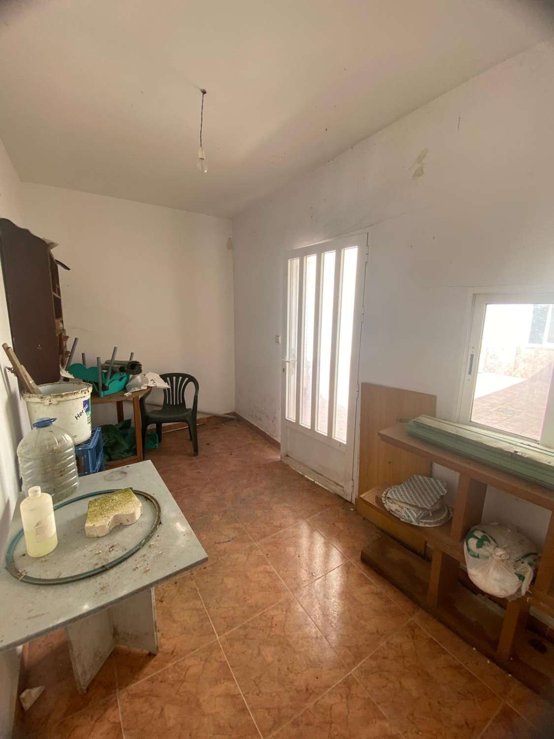 Fantastic 4/5 Bed, 2 bath house with patio and garage  in Los Cerricos