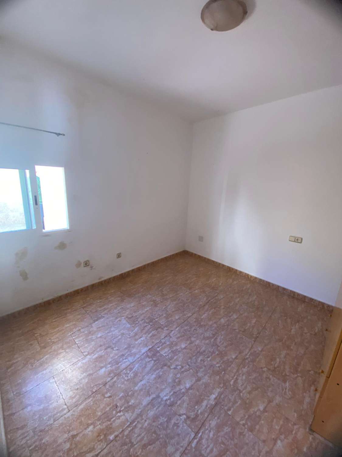 Fantastic 4/5 Bed, 2 bath house with patio and garage  in Los Cerricos