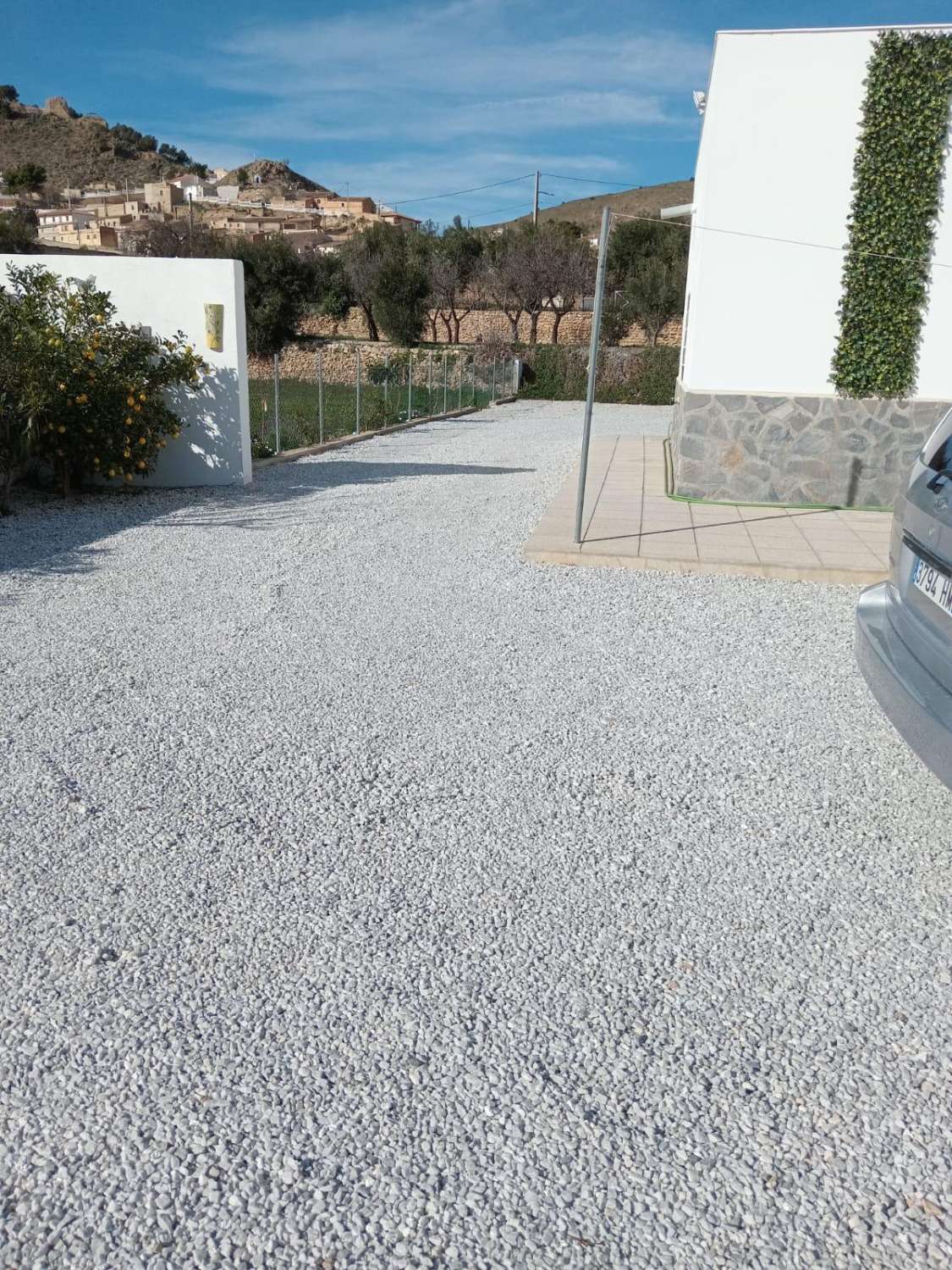 Immaculate 3 Bedroom,3 bedroom Villa in Oria with outside space in heart of Oria