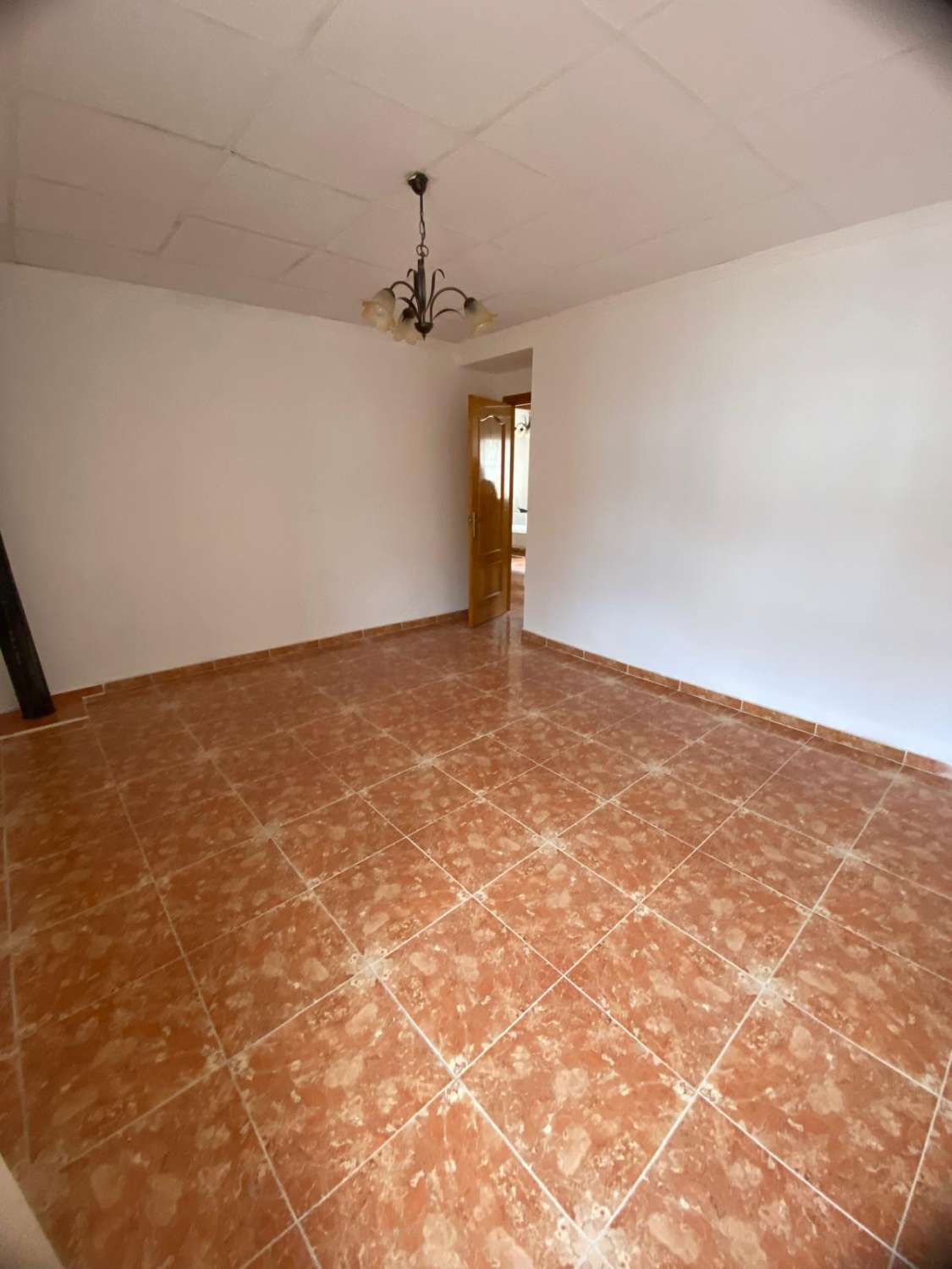 Charming 2/3  bed house with outside patio and double garage in town of Oria