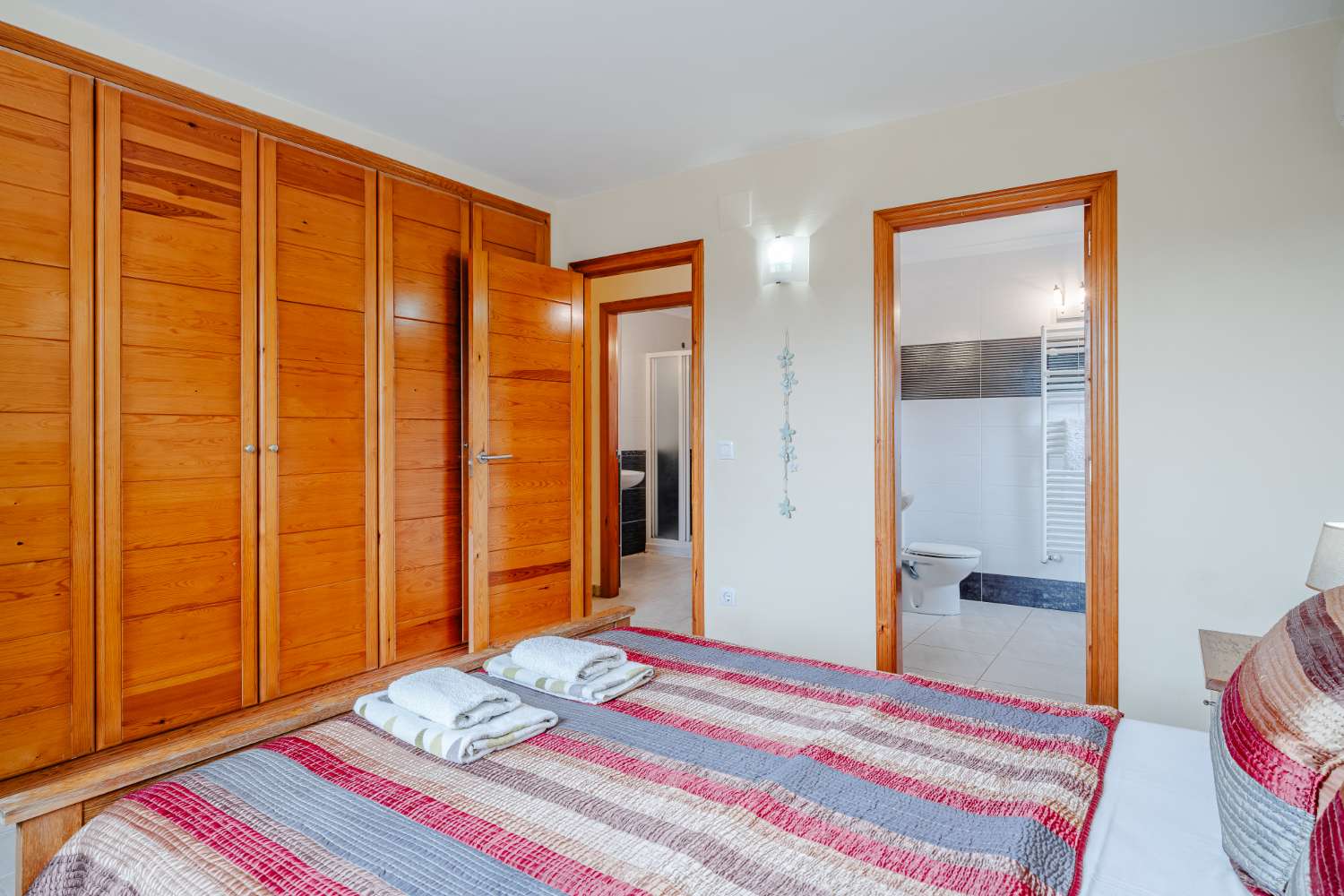 Luxury 6 bed, 5 bath villa with pool with Sea Views in Moraira