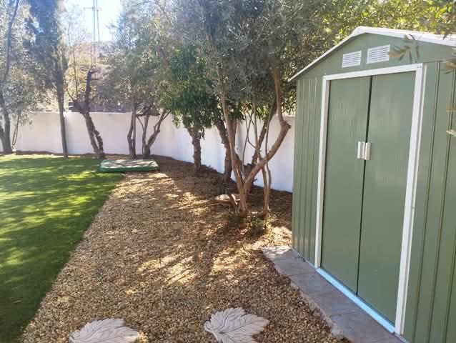 Impresionante villa de 7 habitaciones y 5 baños con piscina.