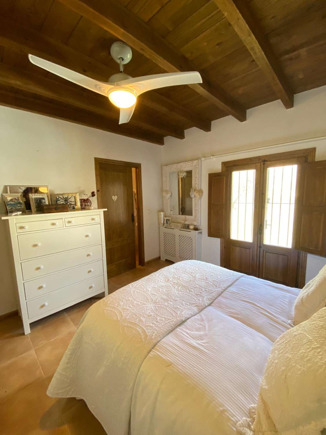 Amazing 4 bed, 3 bed, Villa In Velez Blanco with amazing views and 30,000 m2 of Land