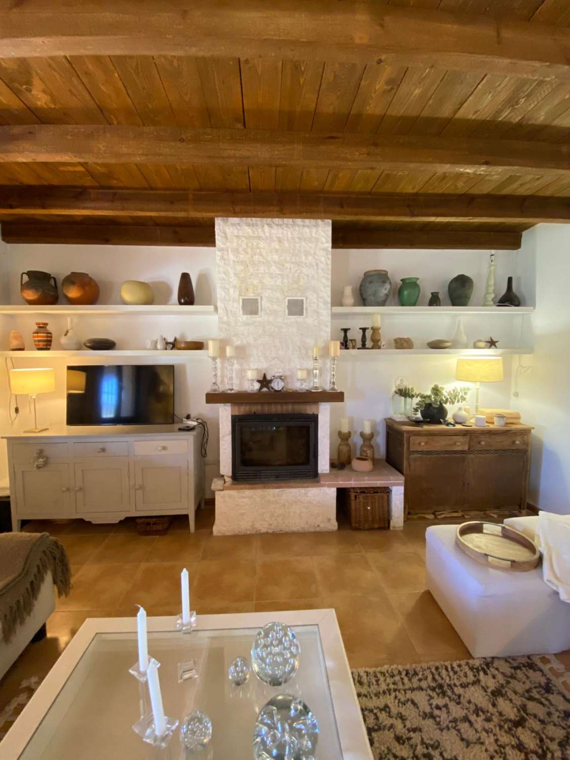 Amazing 4 bed, 3 bed, Villa In Velez Blanco with amazing views and 30,000 m2 of Land