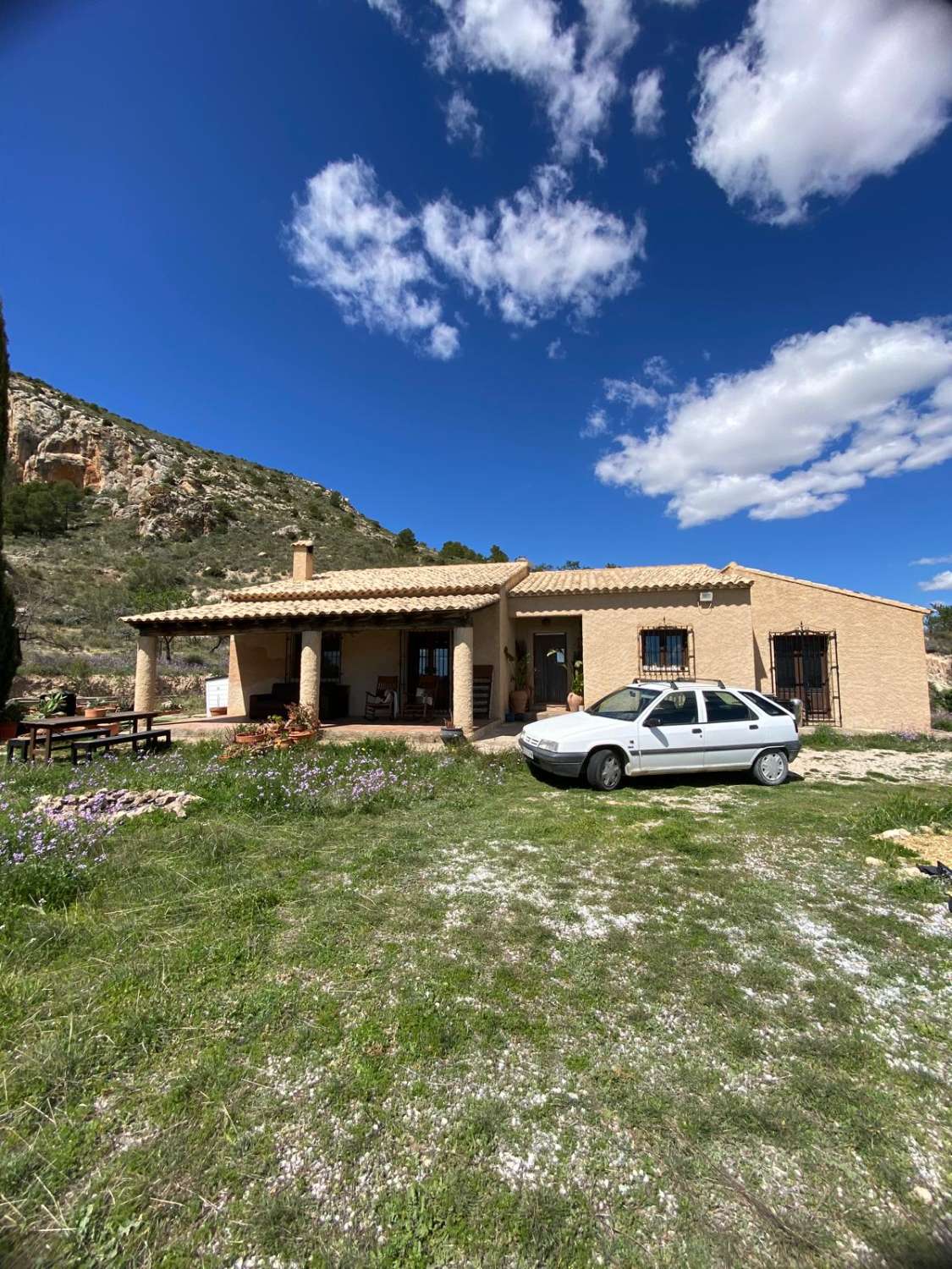 Amazing 4 bed, 3 bed, Villa In Velez Blanco with amazing views and 30,000 m2 of Land