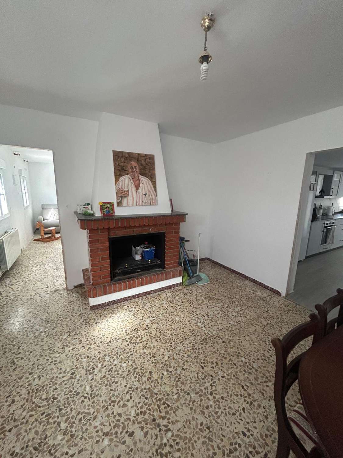 Stunning 6 bed, 3 bath house in Velez Rubio with outside courtyard and terrace