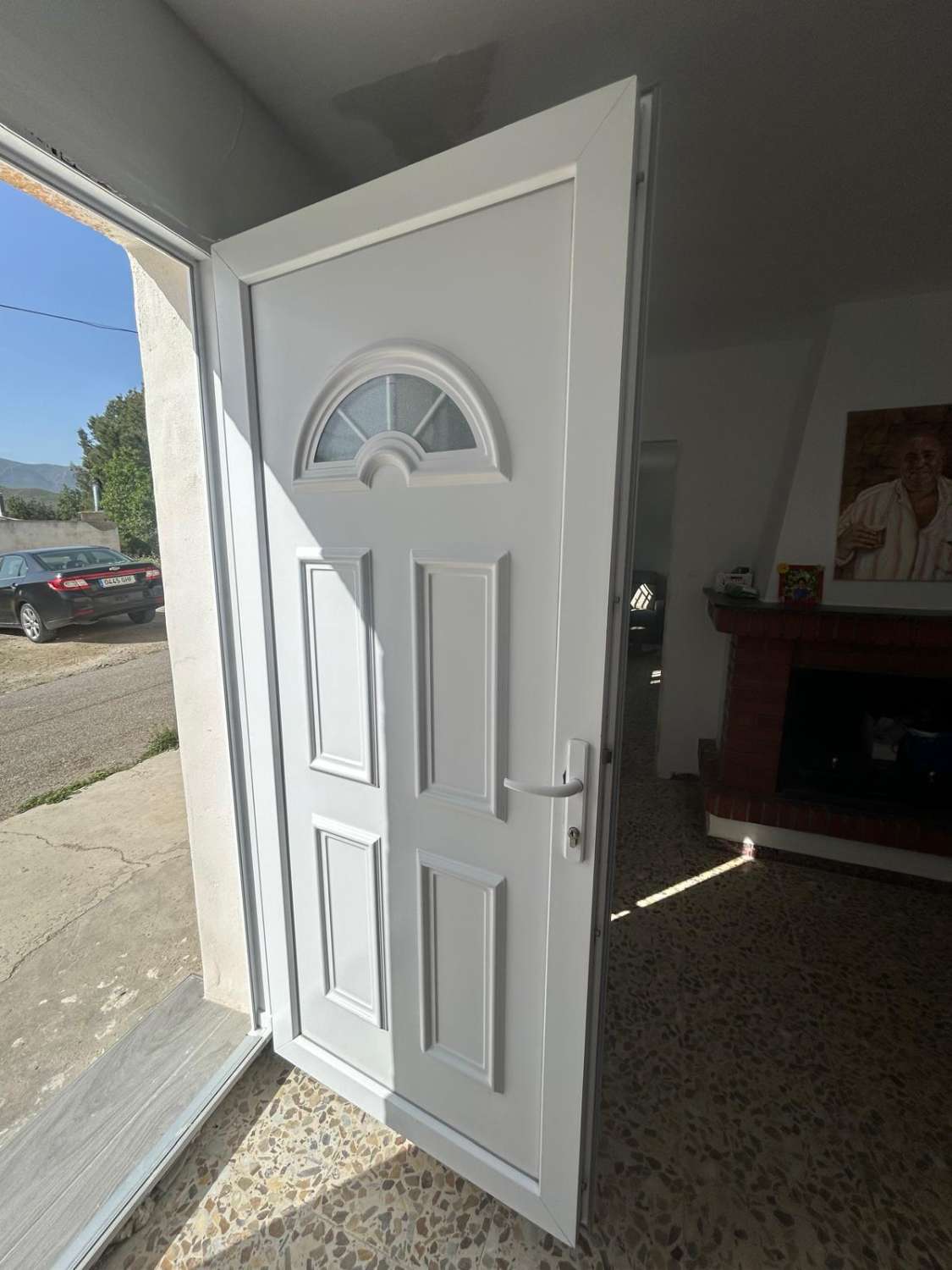 Stunning 6 bed, 3 bath house in Velez Rubio with outside courtyard and terrace