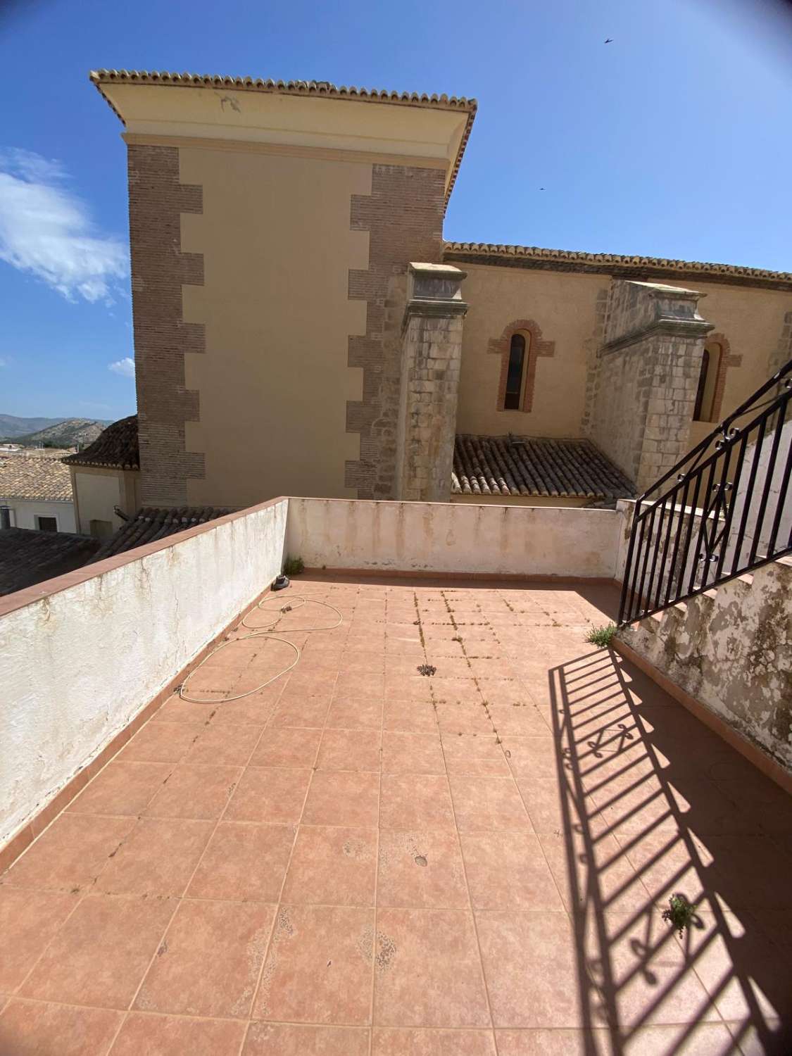 Fantastic 3 bed, 1 bath house with terrace in Velez Blanco