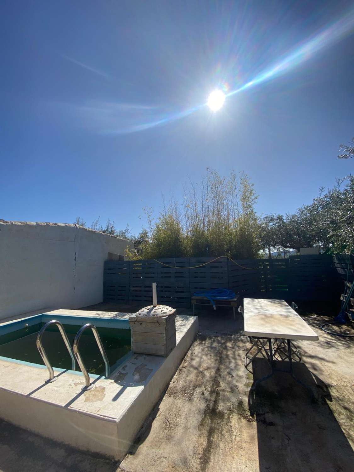 Cortijo with 2 bedrooms and a separate Casita, land and pool