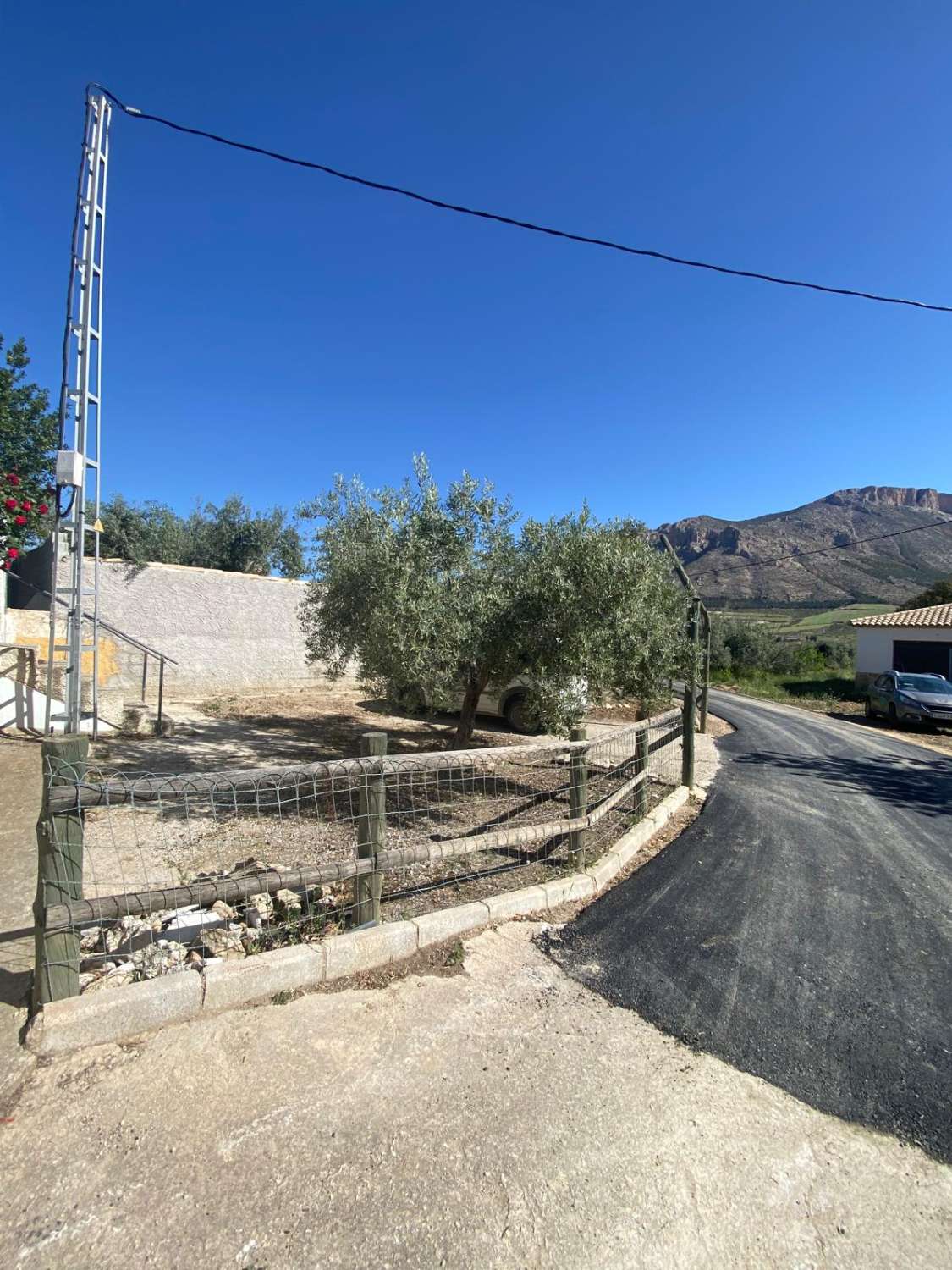 Cortijo with 2 bedrooms and a separate Casita, land and pool