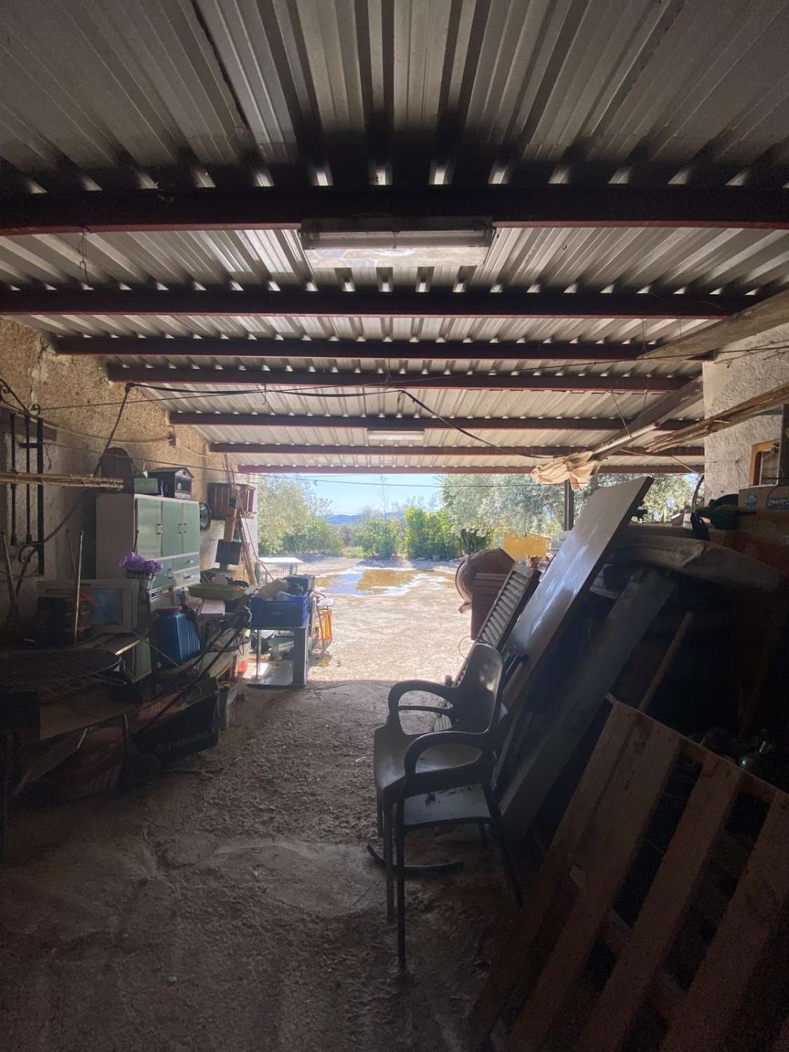 Cortijo with 2 bedrooms and a separate Casita, land and pool