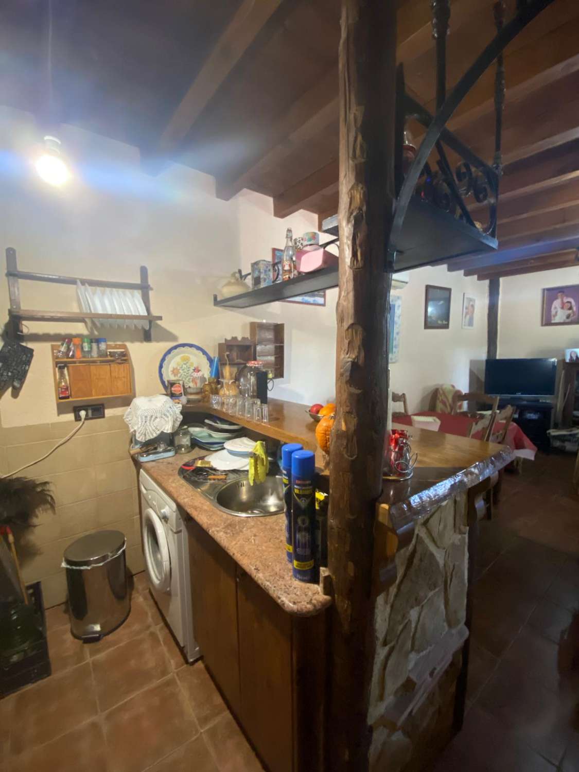 Cortijo with 2 bedrooms and a separate Casita, land and pool