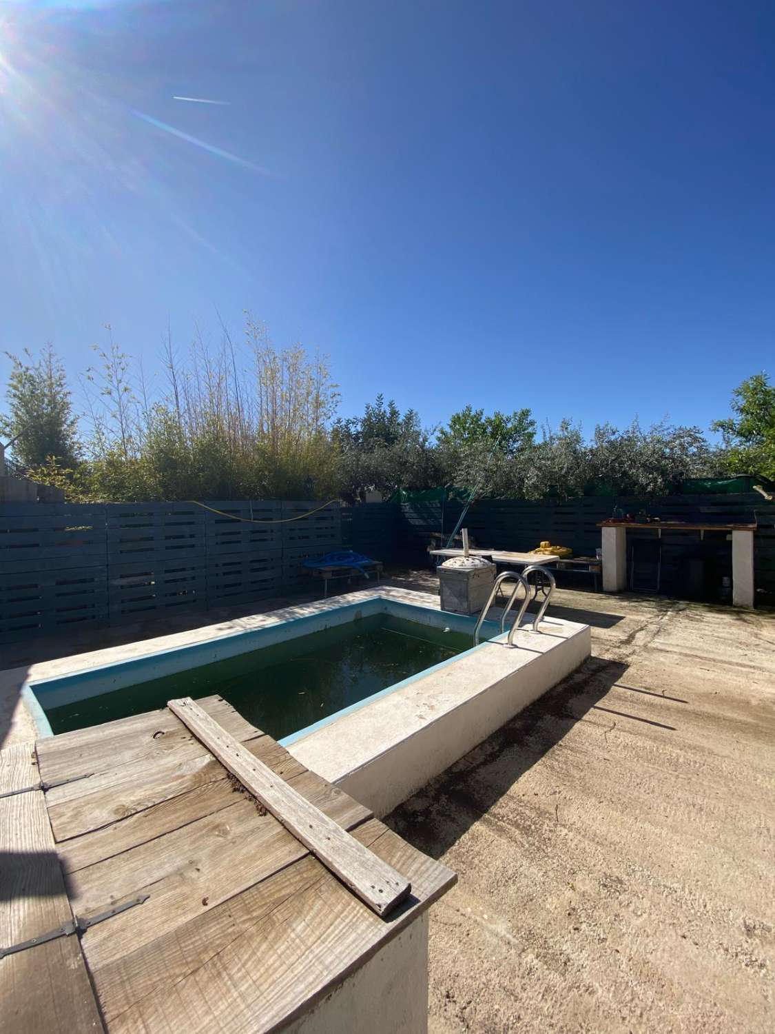 Cortijo with 2 bedrooms and a separate Casita, land and pool