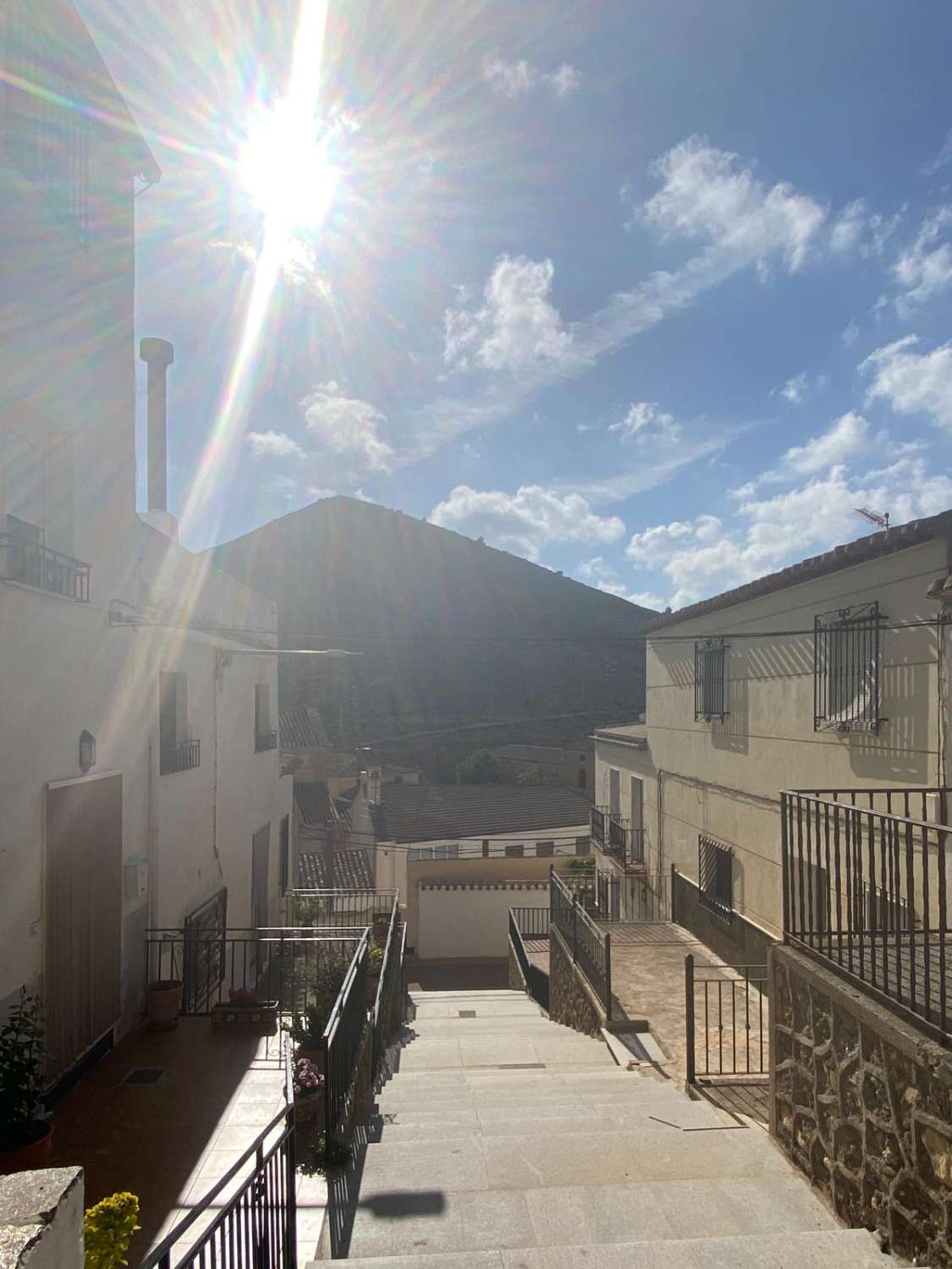 Te renoveren pand in Oria met veel potentie, zie 106201