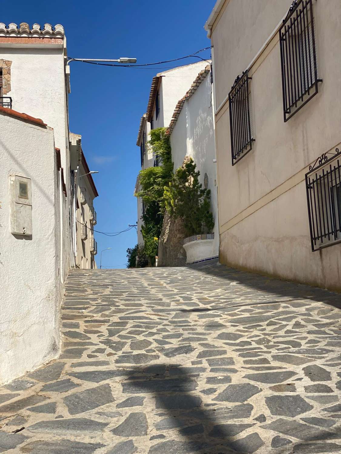 Te renoveren pand in Oria met veel potentie, zie 106201