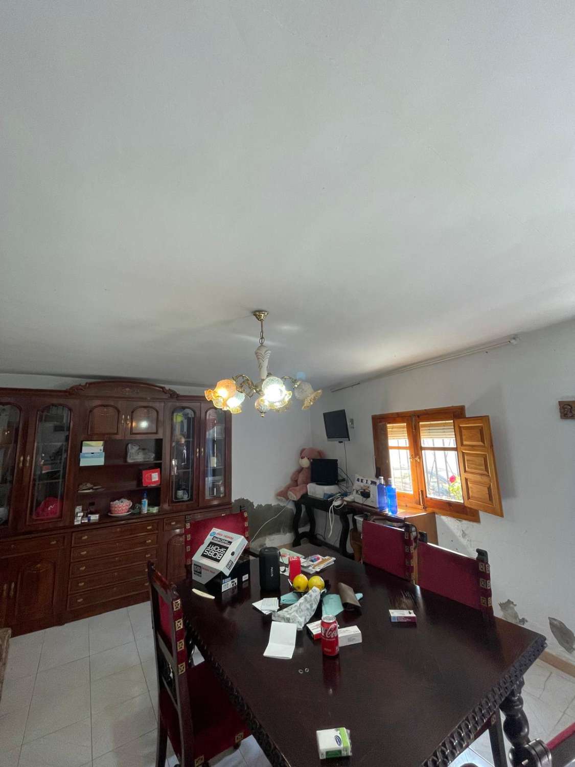 4 bed, 2 bath house with land going up into mountain