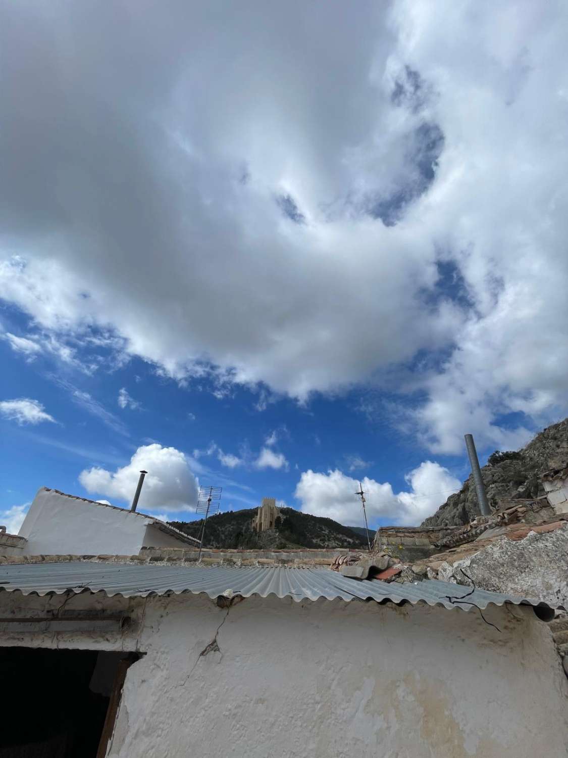 4 bed, 2 bath house with land going up into mountain