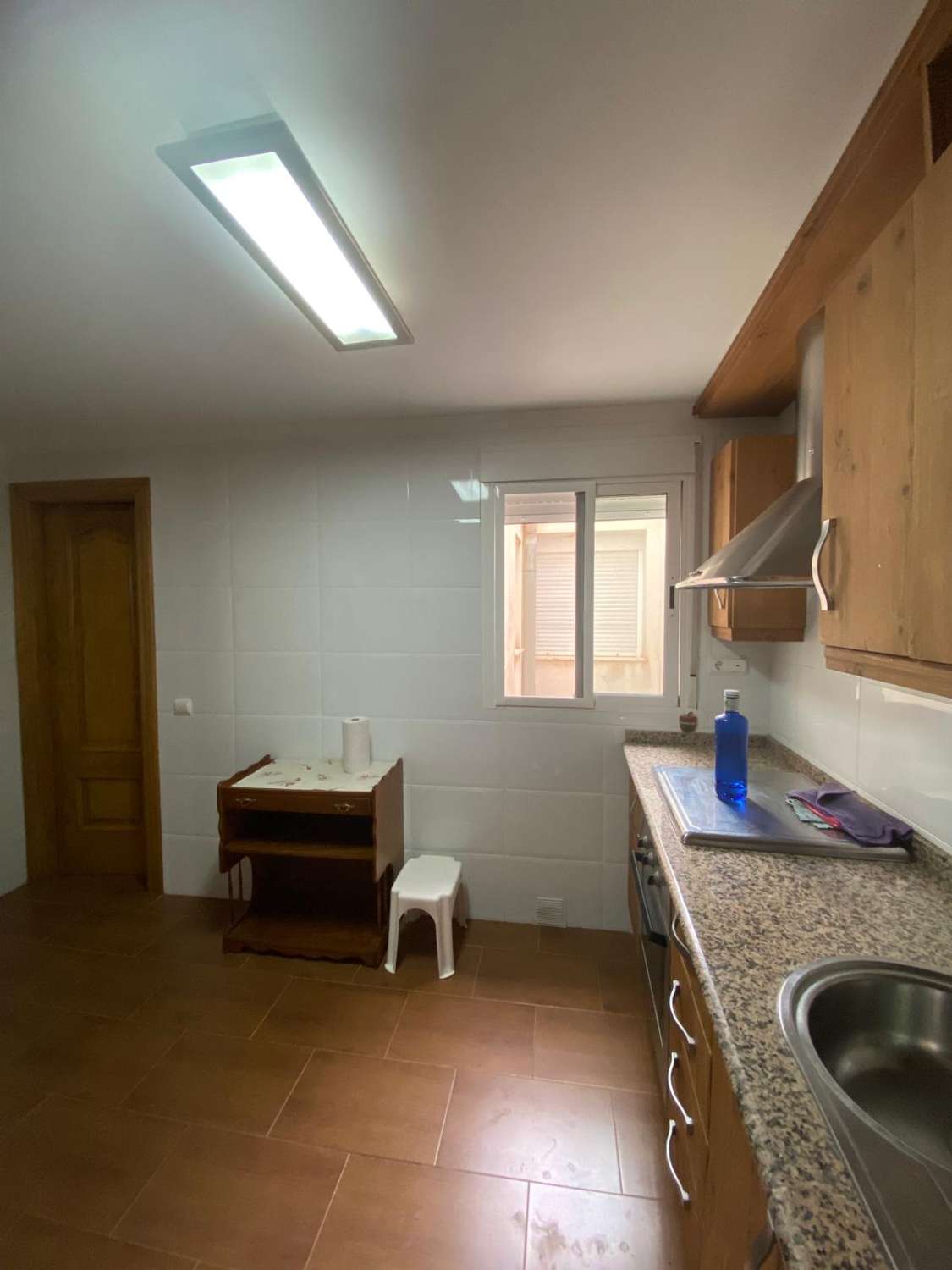 Stunning 4 bed, 3 bath apartment with roof terrace in heart of Velez Blanco