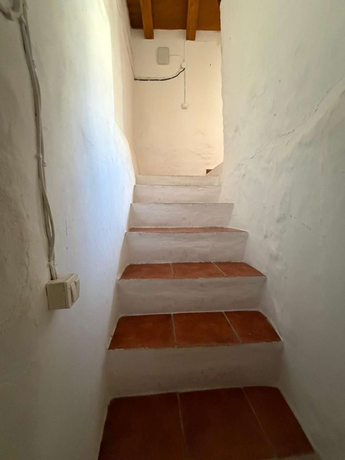 Stunning 3 bed reformed house with garden and patio in heart of Velez Blanco