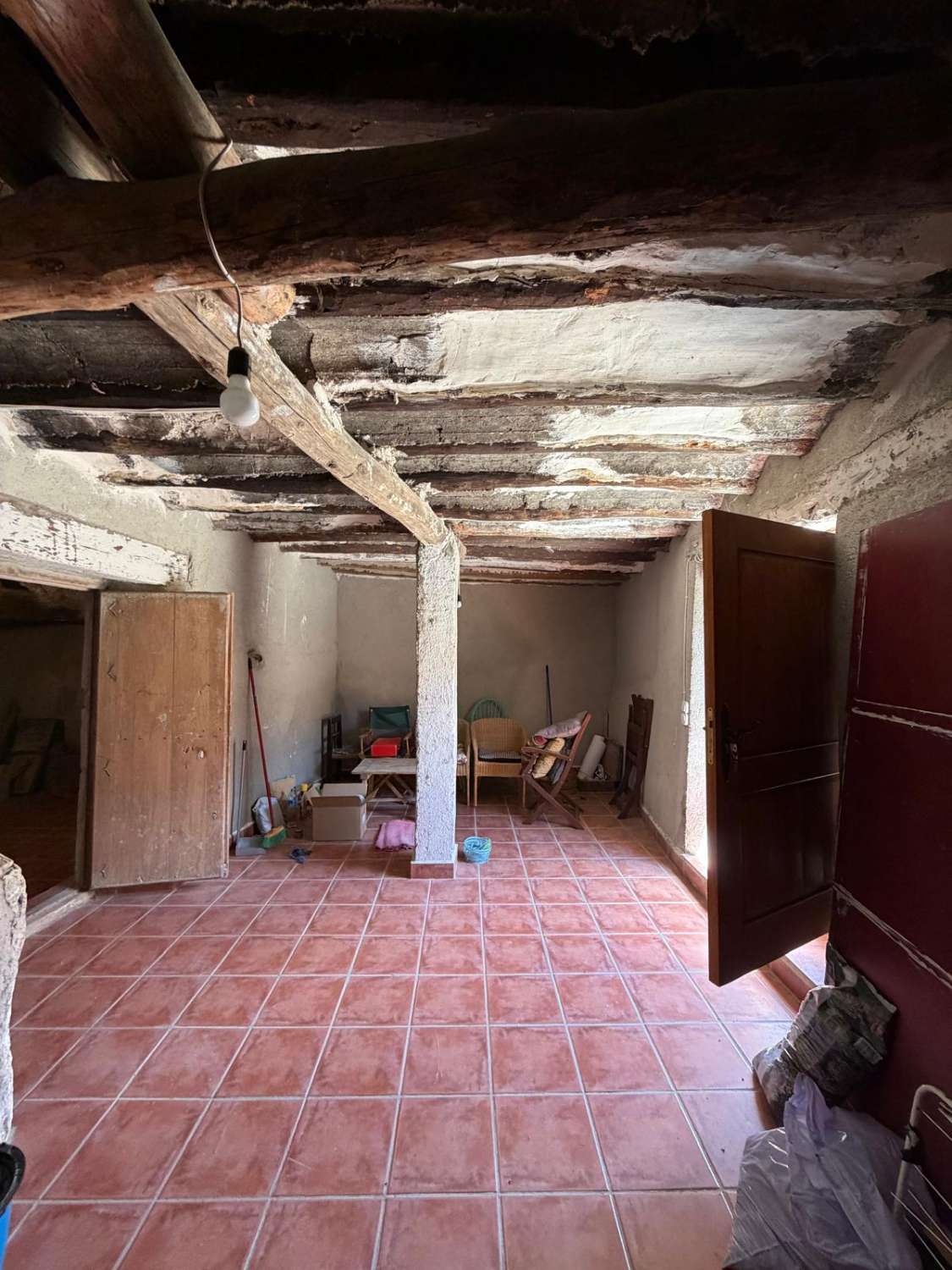 Stunning 3 bed reformed house with garden and patio in heart of Velez Blanco