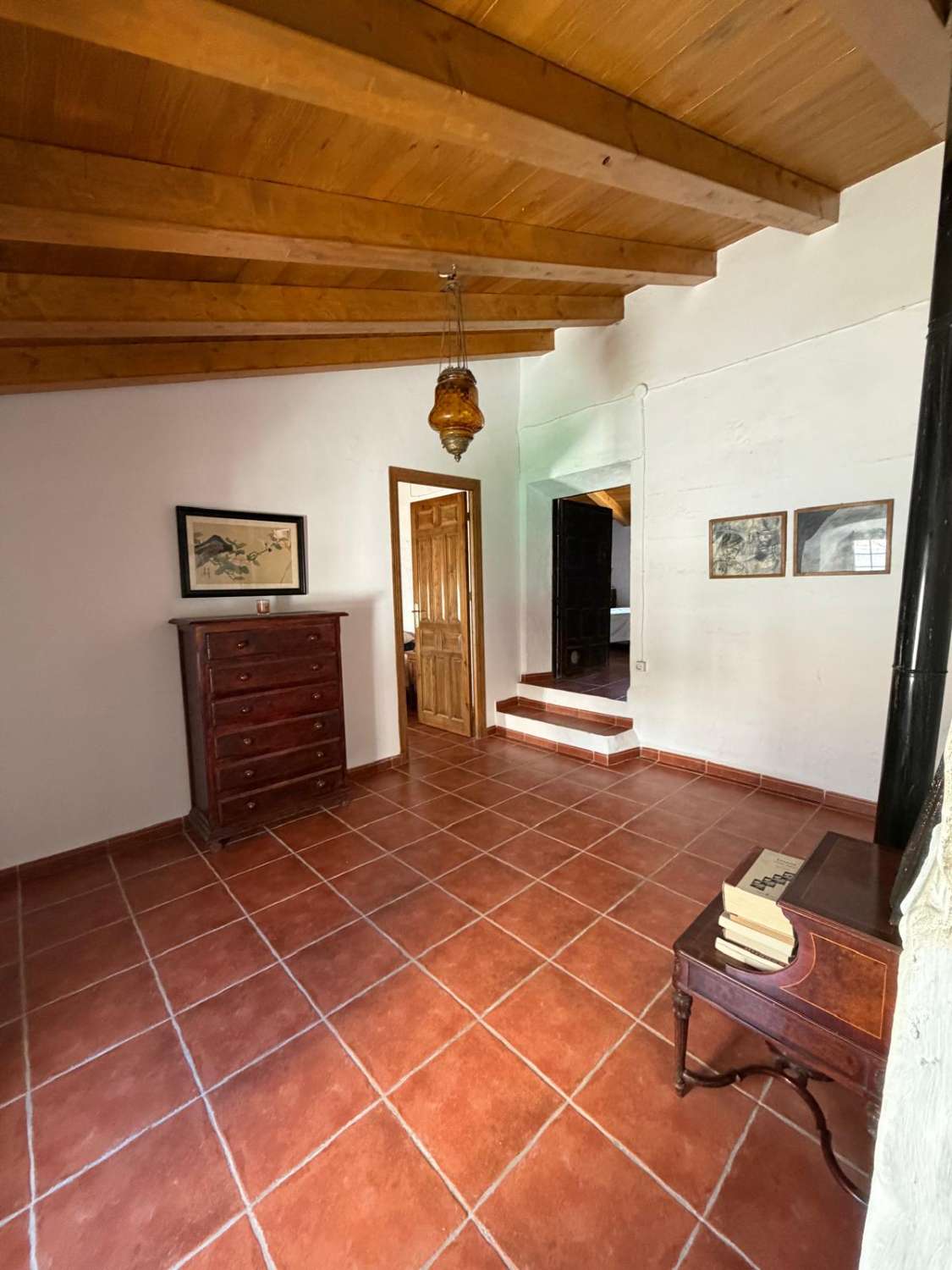Stunning 3 bed reformed house with garden and patio in heart of Velez Blanco