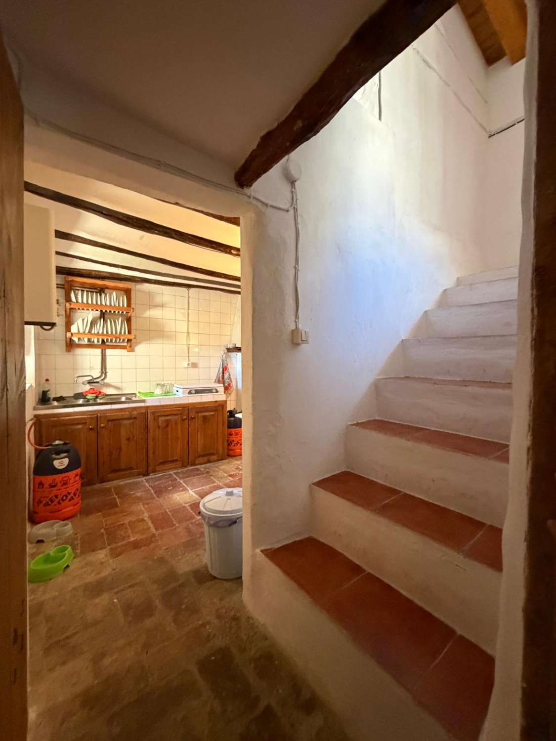 Stunning 3 bed reformed house with garden and patio in heart of Velez Blanco