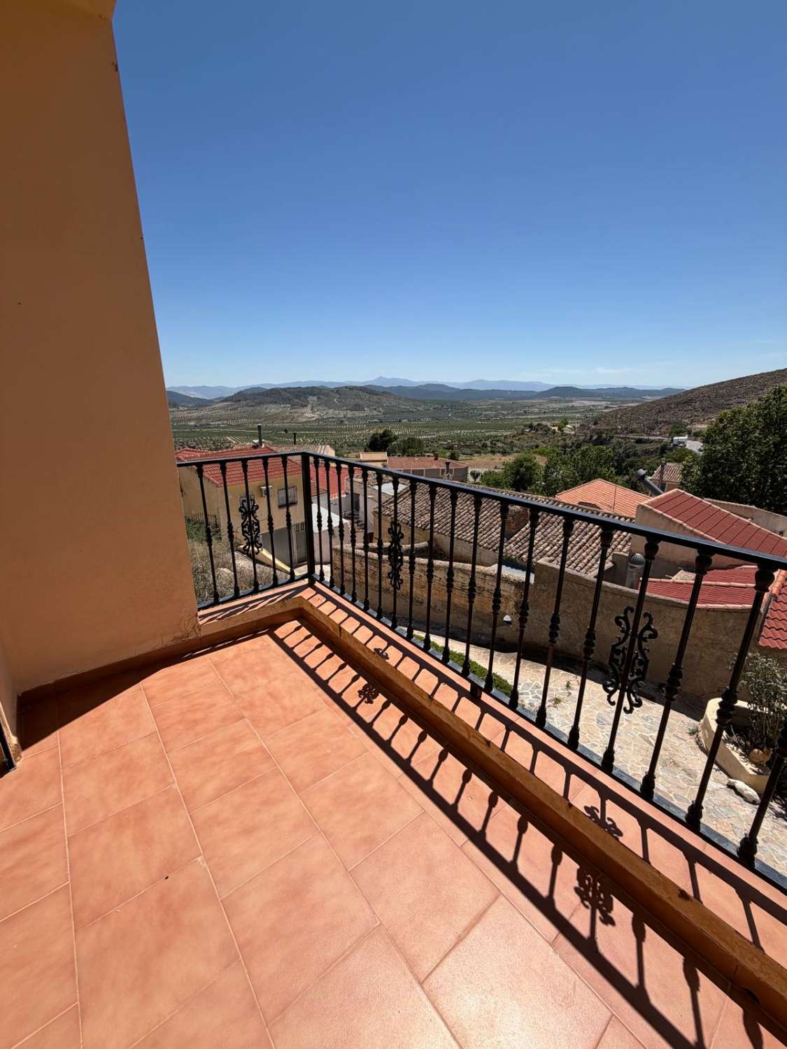 New one bedroom, one bathroom apartment with garage with best views in Oria