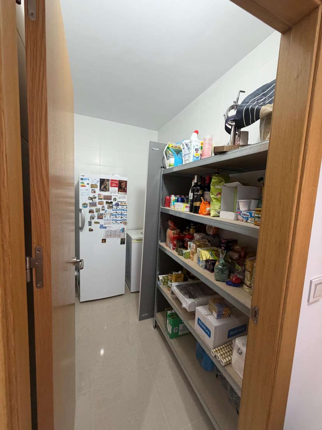 Exceptional 5-Bedroom, 2 bathroom 1st floor Luxury Apartment – Immaculate Condition in Velez Rubio with car parking space and lift
