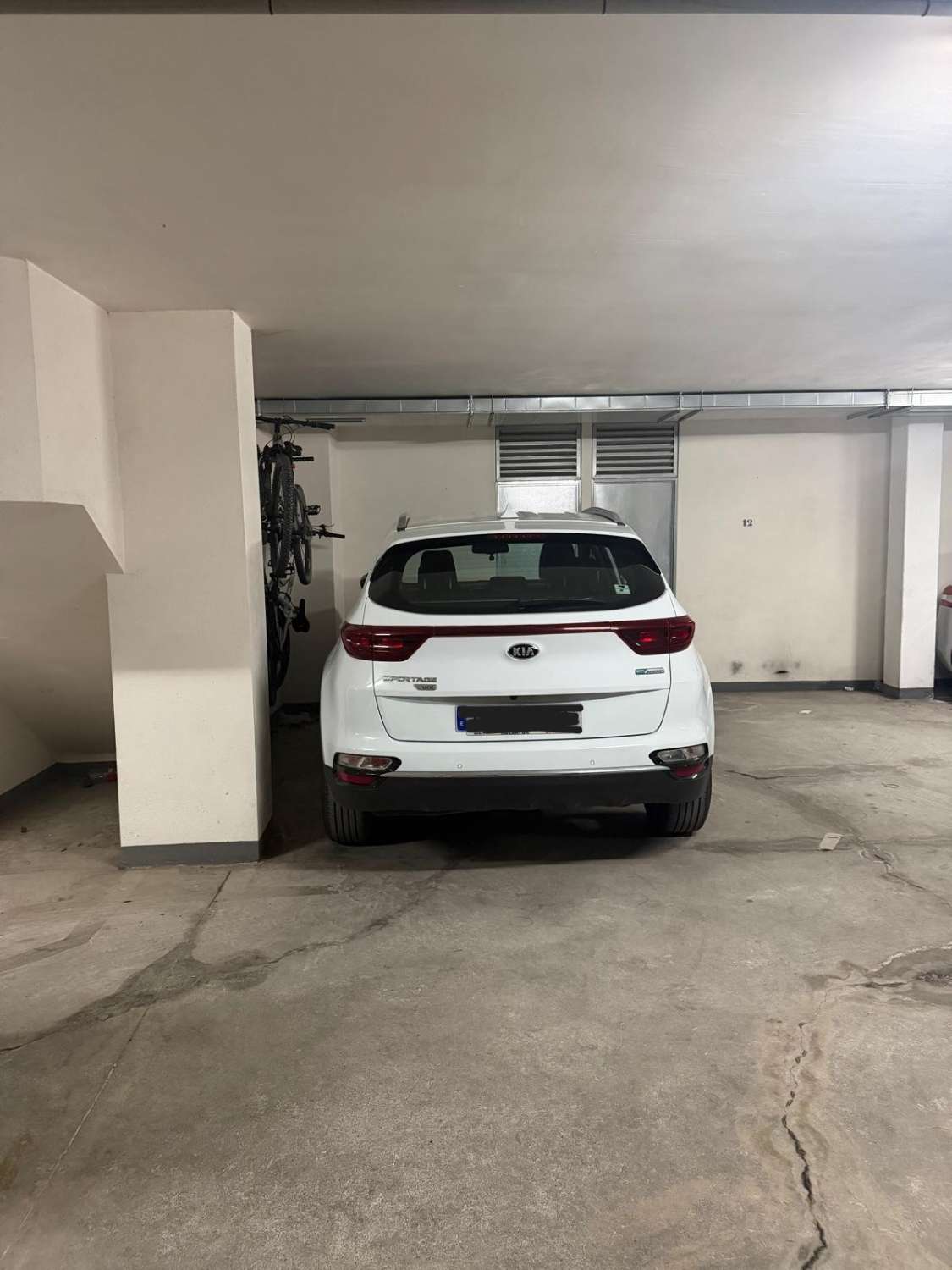 Exceptional 5-Bedroom, 2 bathroom 1st floor Luxury Apartment – Immaculate Condition in Velez Rubio with car parking space and lift