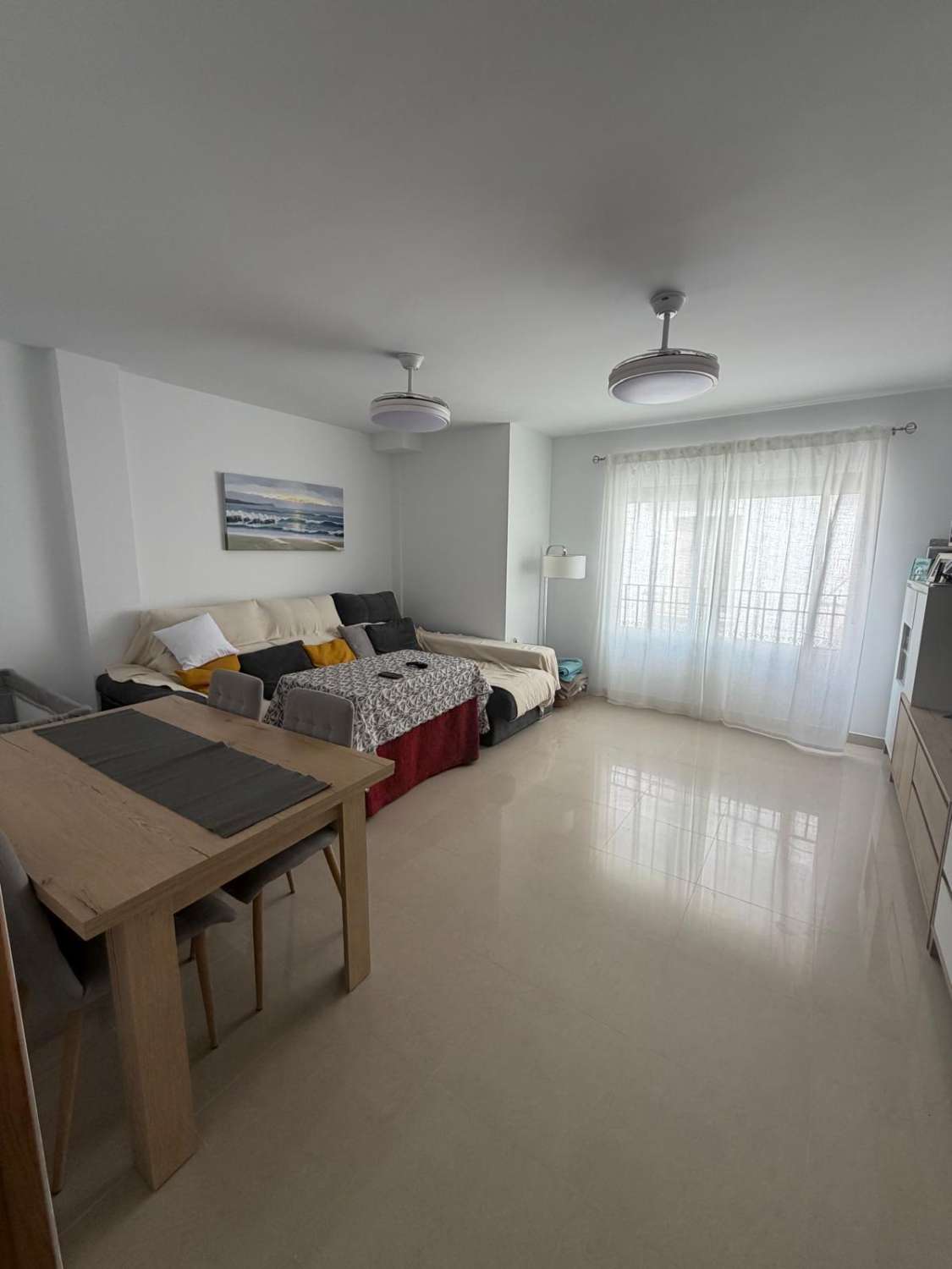 Exceptional 5-Bedroom, 2 bathroom 1st floor Luxury Apartment – Immaculate Condition in Velez Rubio with car parking space and lift