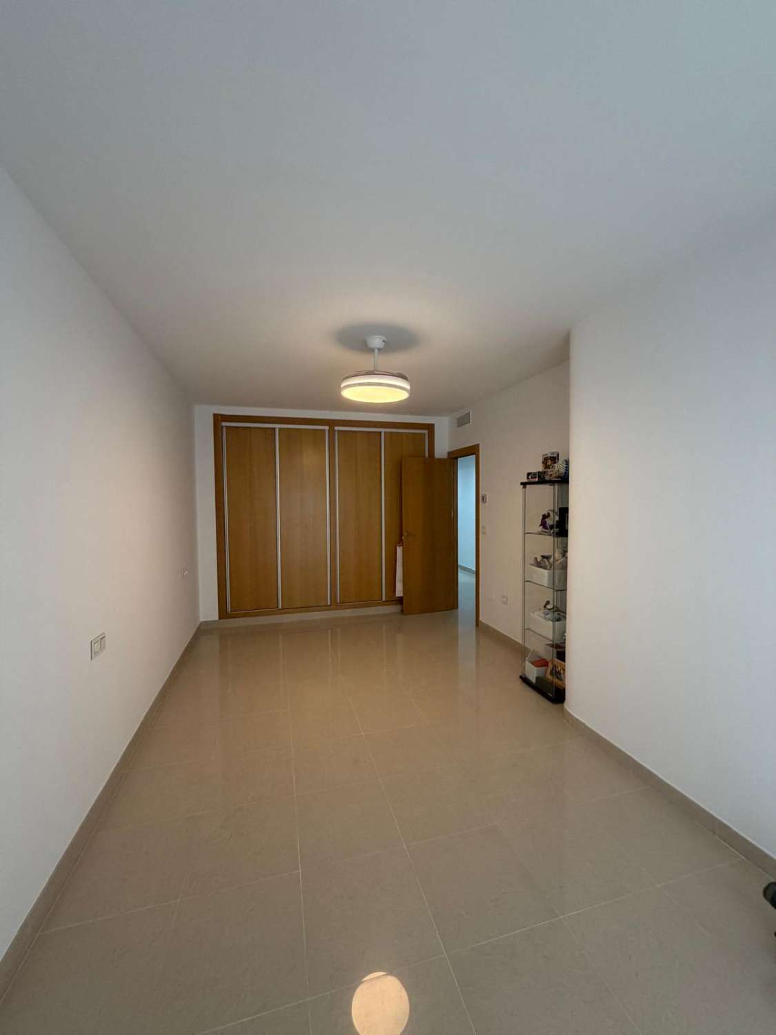 Exceptional 5-Bedroom, 2 bathroom 1st floor Luxury Apartment – Immaculate Condition in Velez Rubio with car parking space and lift