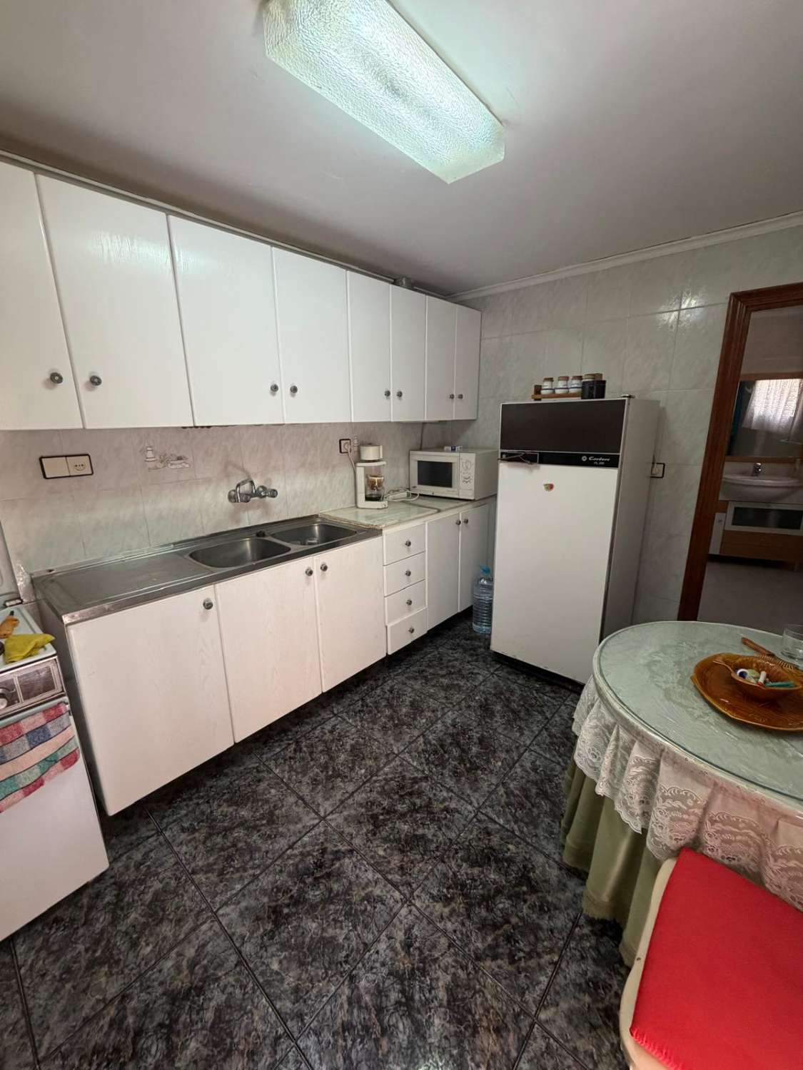 5 bed, 2 bath house in Maria with good sized outside courtyard