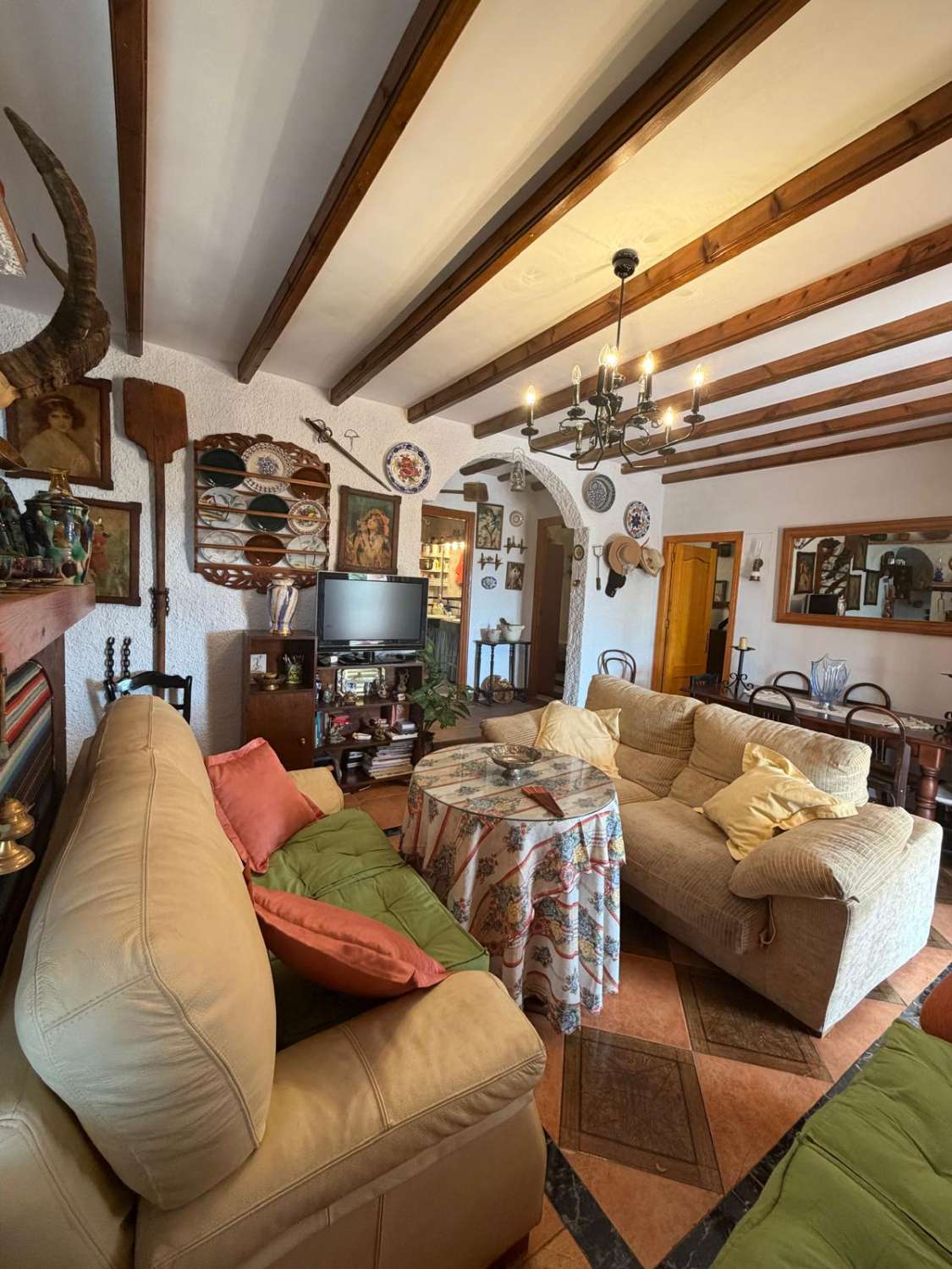 Traditional Spanish Cortijo with Guest Cortijo, Swimming Pool, Extensive Land & Spectacular 360° Mountain Views
