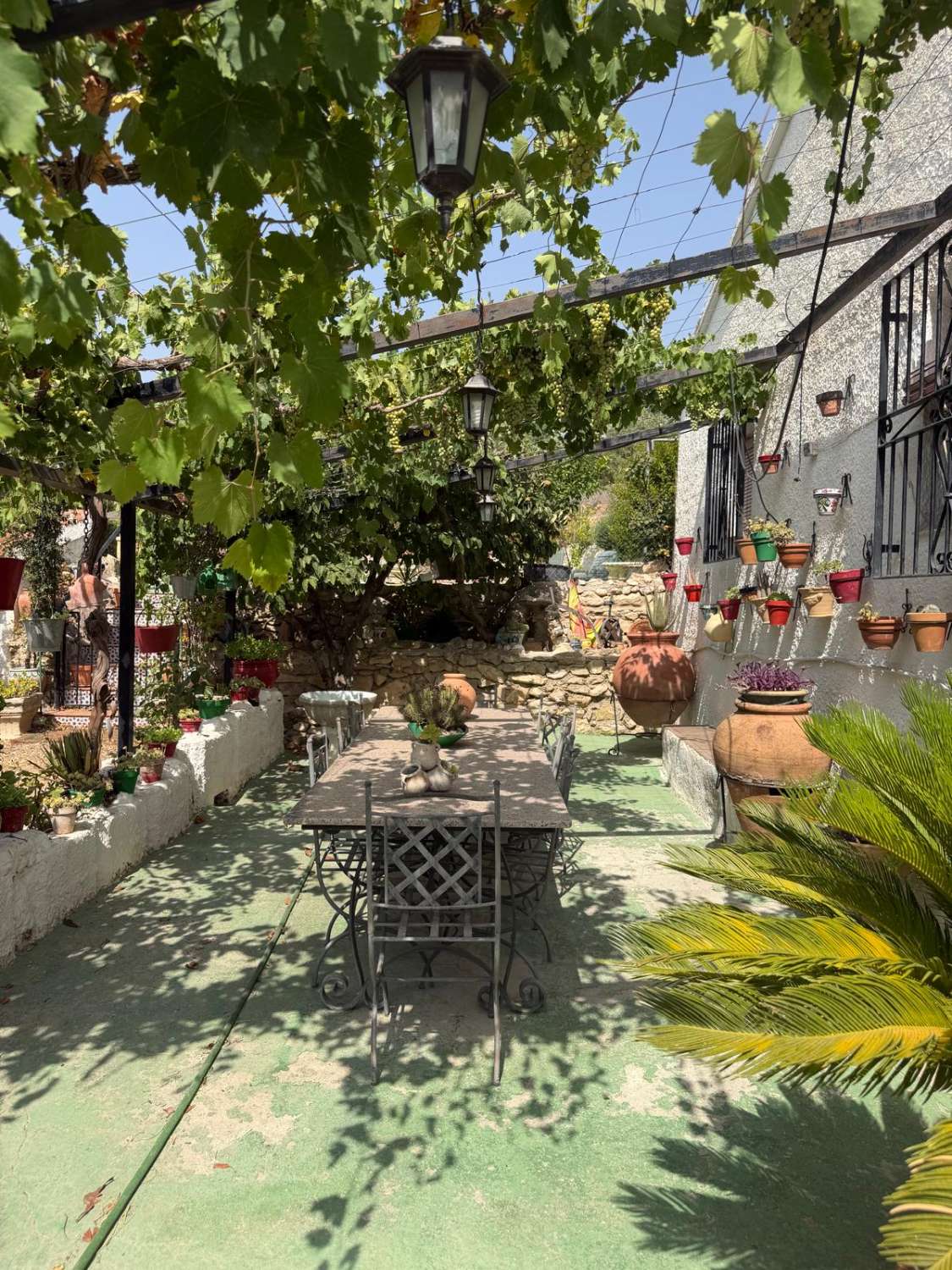 Traditional Spanish Cortijo with Guest Cortijo, Swimming Pool, Extensive Land & Spectacular 360° Mountain Views
