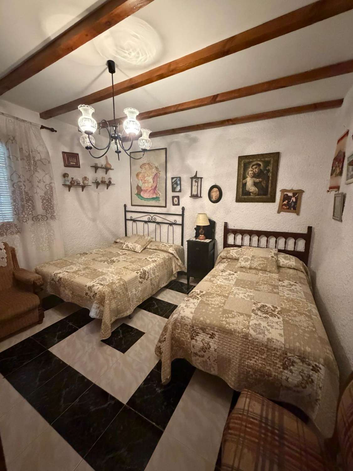 Traditional Spanish Cortijo with Guest Cortijo, Swimming Pool, Extensive Land & Spectacular 360° Mountain Views
