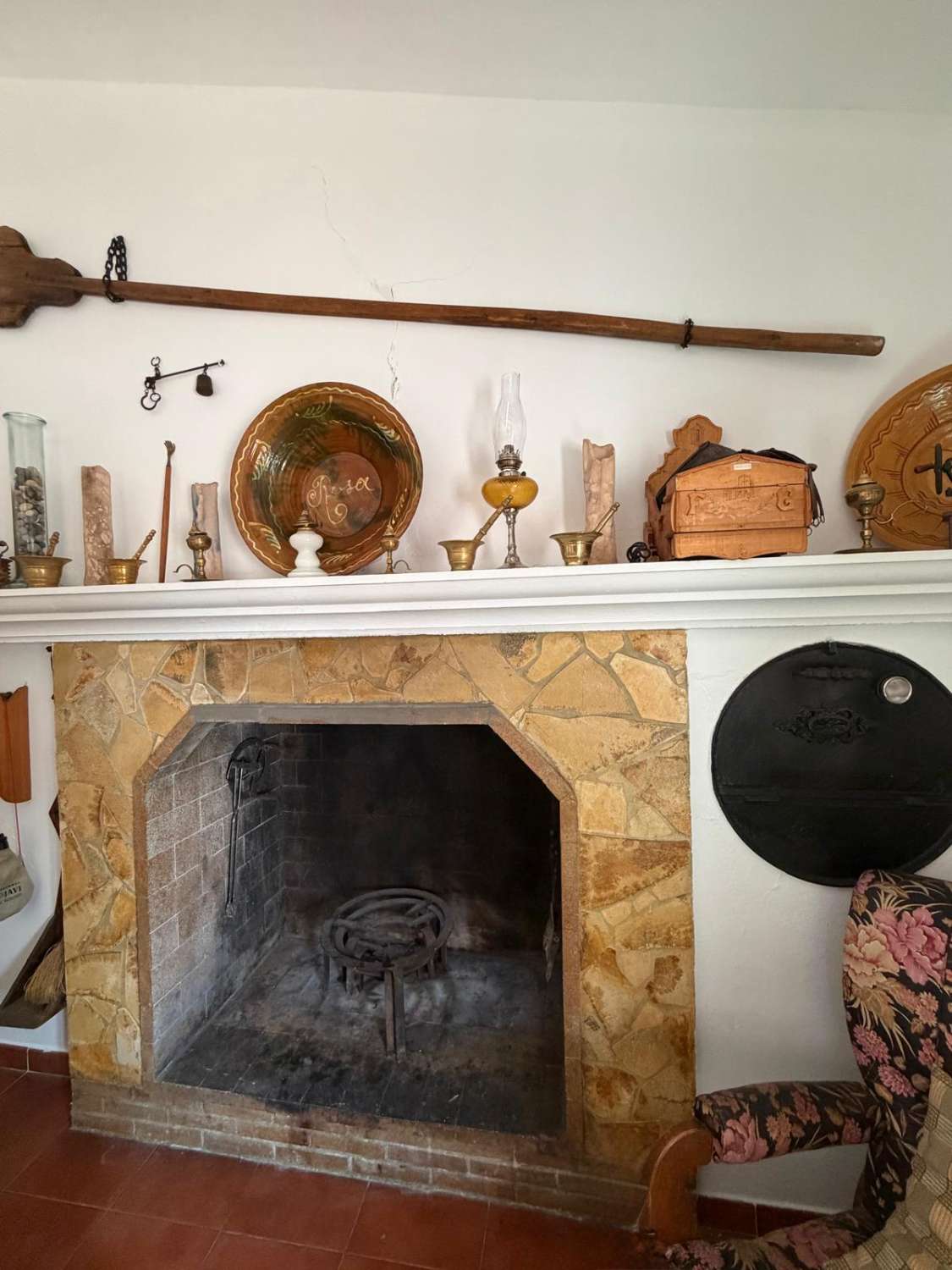 Traditional Spanish Cortijo with Guest Cortijo, Swimming Pool, Extensive Land & Spectacular 360° Mountain Views