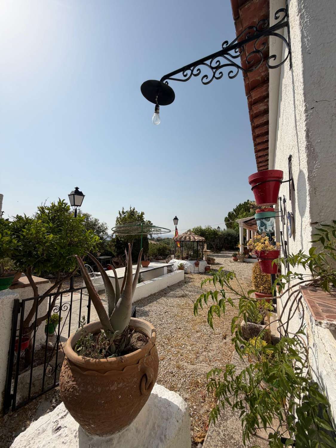 Traditional Spanish Cortijo with Guest Cortijo, Swimming Pool, Extensive Land & Spectacular 360° Mountain Views