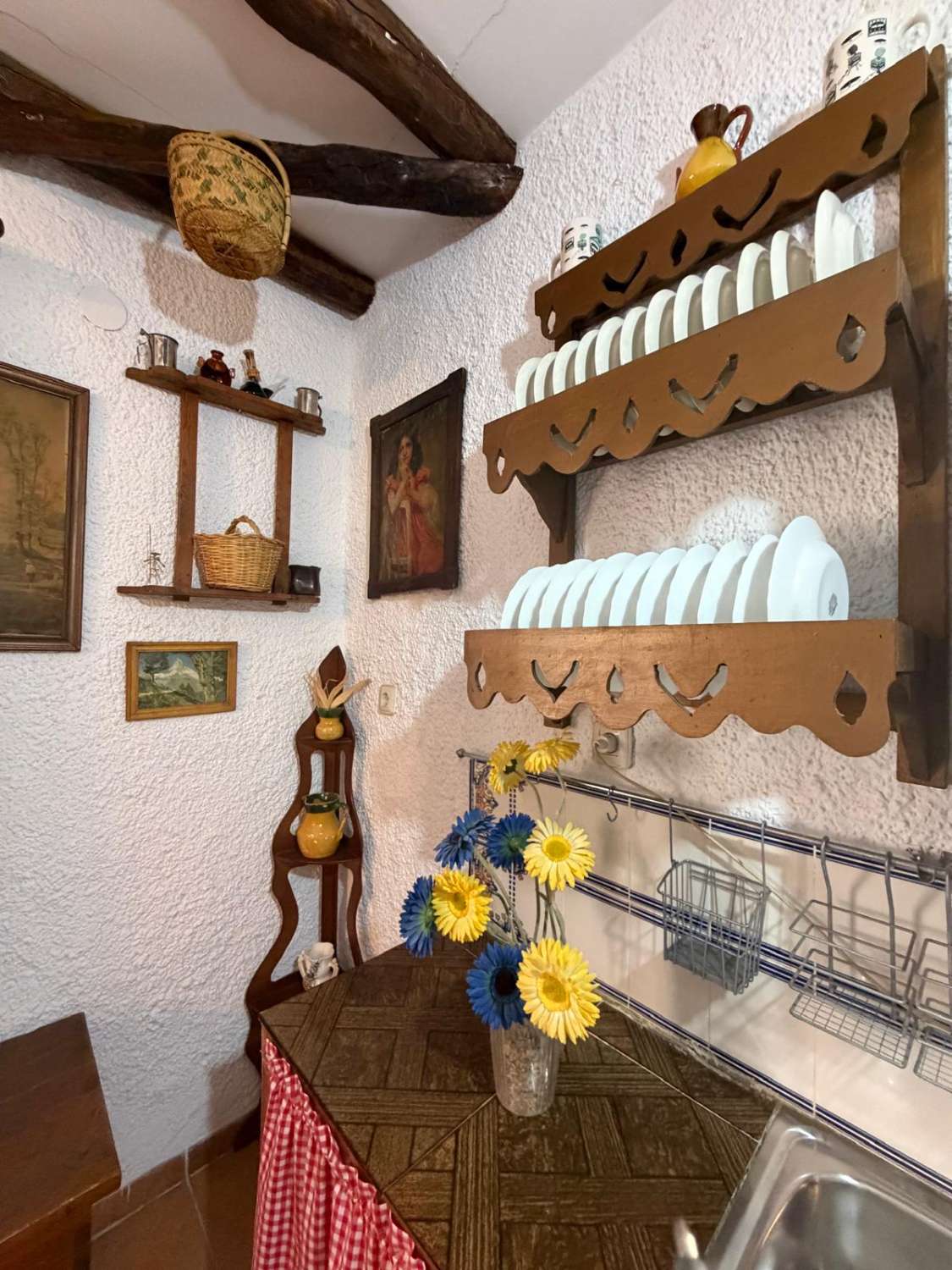 Traditional Spanish Cortijo with Guest Cortijo, Swimming Pool, Extensive Land & Spectacular 360° Mountain Views