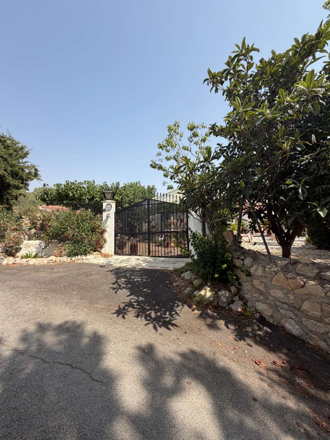 Traditional Spanish Cortijo with Guest Cortijo, Swimming Pool, Extensive Land & Spectacular 360° Mountain Views