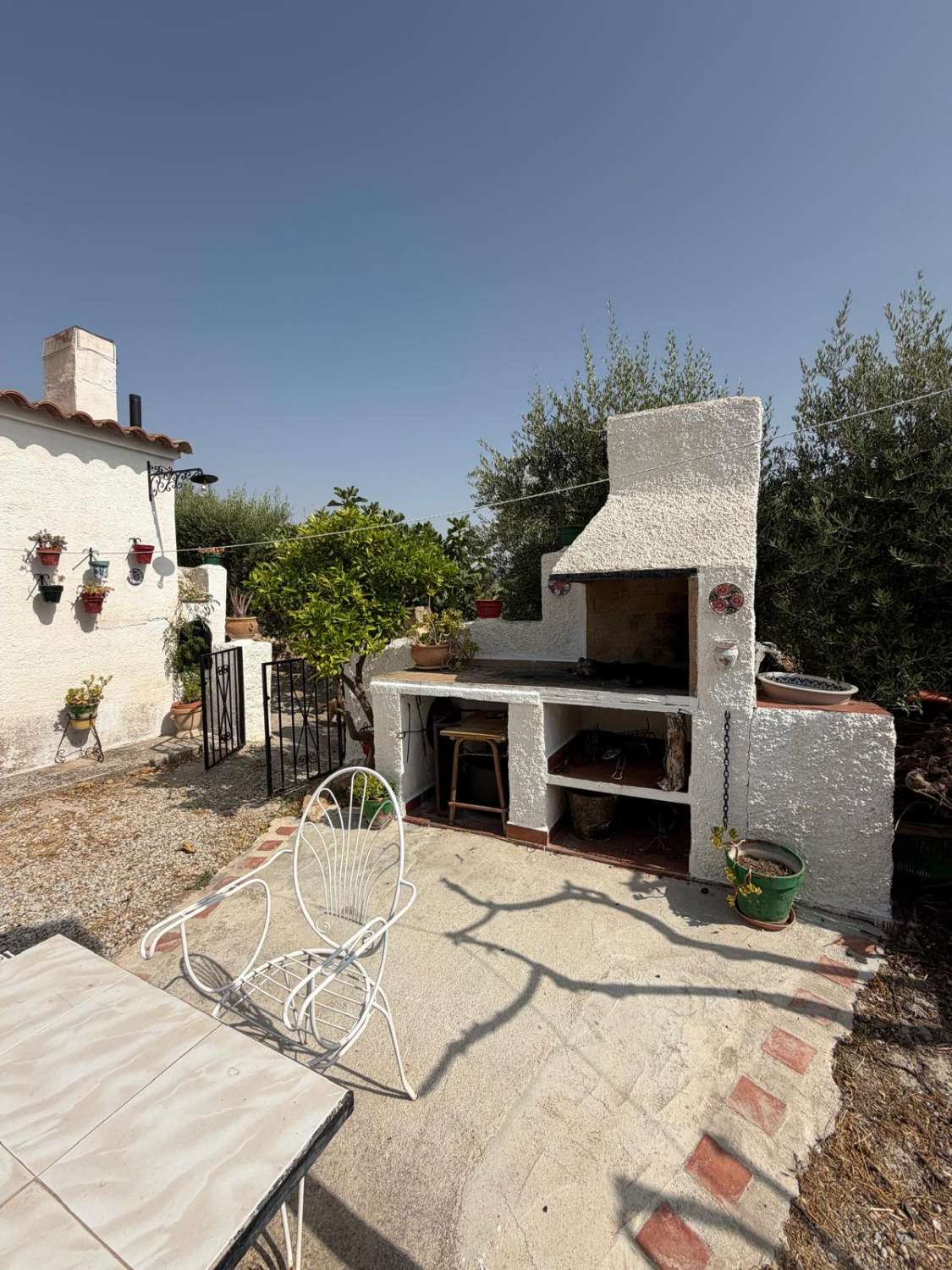 Traditional Spanish Cortijo with Guest Cortijo, Swimming Pool, Extensive Land & Spectacular 360° Mountain Views